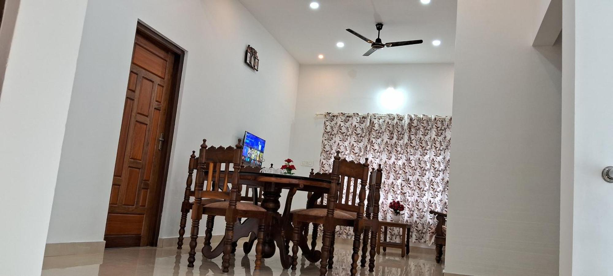Rockland Holidays Ramakkalmedu Luaran gambar